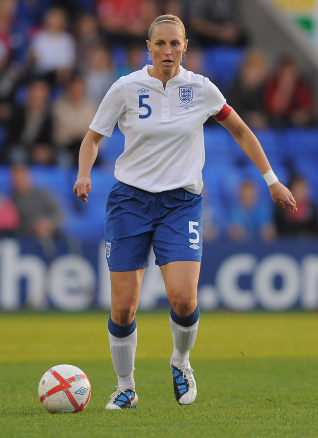Faye White in action against Switzerland.